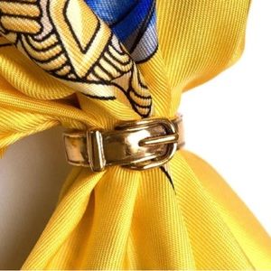 [SOLD]🧣 Hermes Scarf Ring (belt motif). Good condition. Comes with box.
